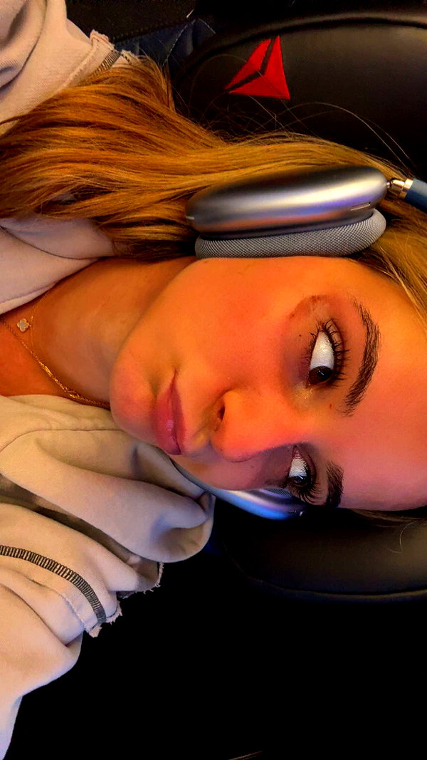 kaitlyn_krems snapchat image archive image
