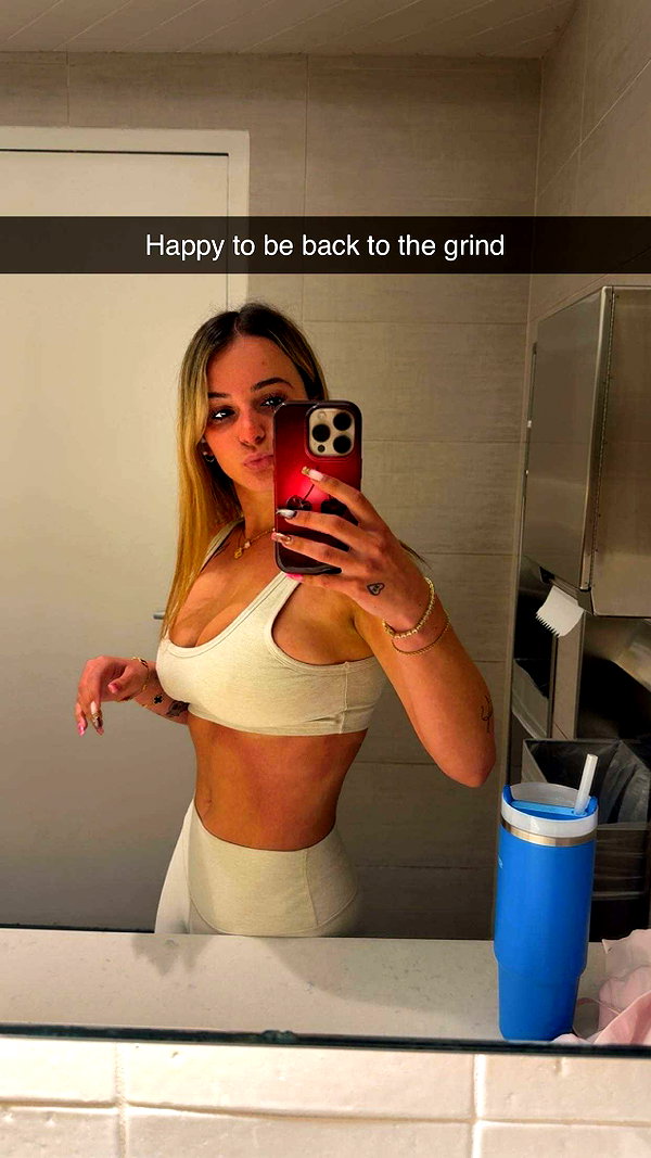 kaitlyn_krems snapchat image archive image