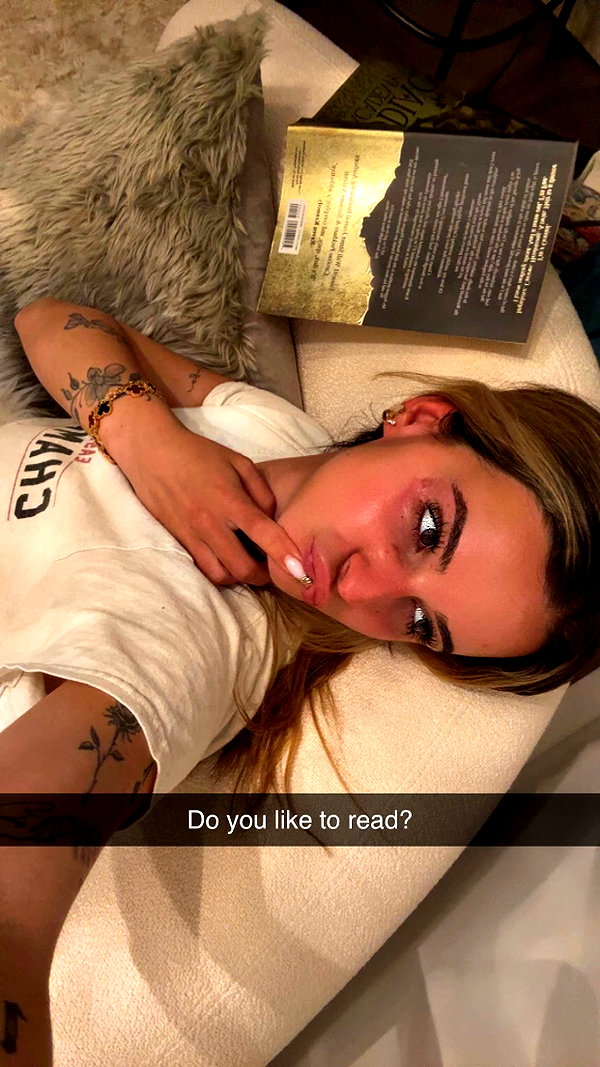 kaitlyn_krems snapchat image archive image