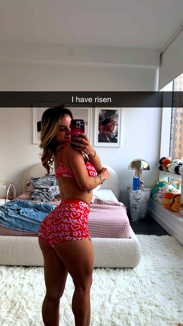 kaitlyn_krems snapchat image archive image
