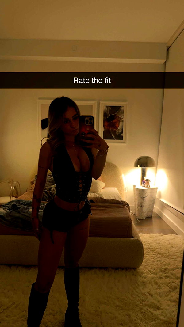 kaitlyn_krems snapchat image archive image
