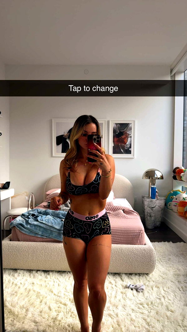 kaitlyn_krems snapchat image archive image