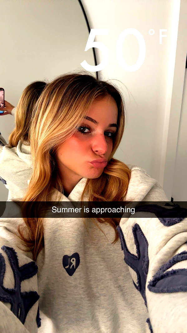 kaitlyn_krems snapchat image archive image