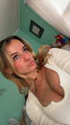 kaitlyn_krems Altpins Profile Picture
