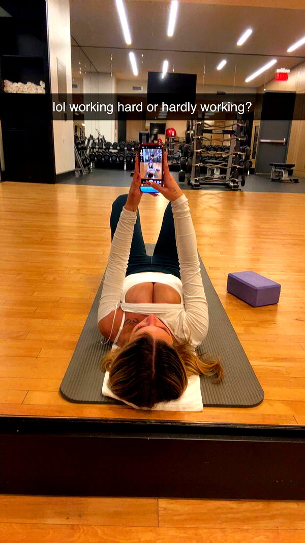 kaitlyn_krems snapchat image archive image