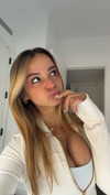 kaitlyn_krems Altpins Profile Picture