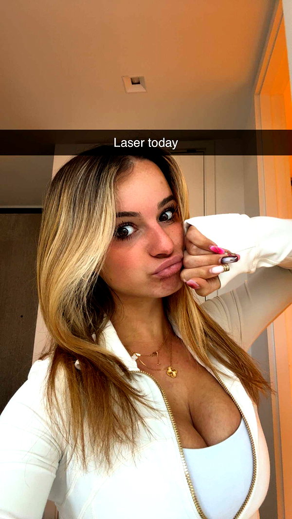 kaitlyn_krems snapchat image archive image