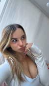kaitlyn_krems Altpins Profile Picture