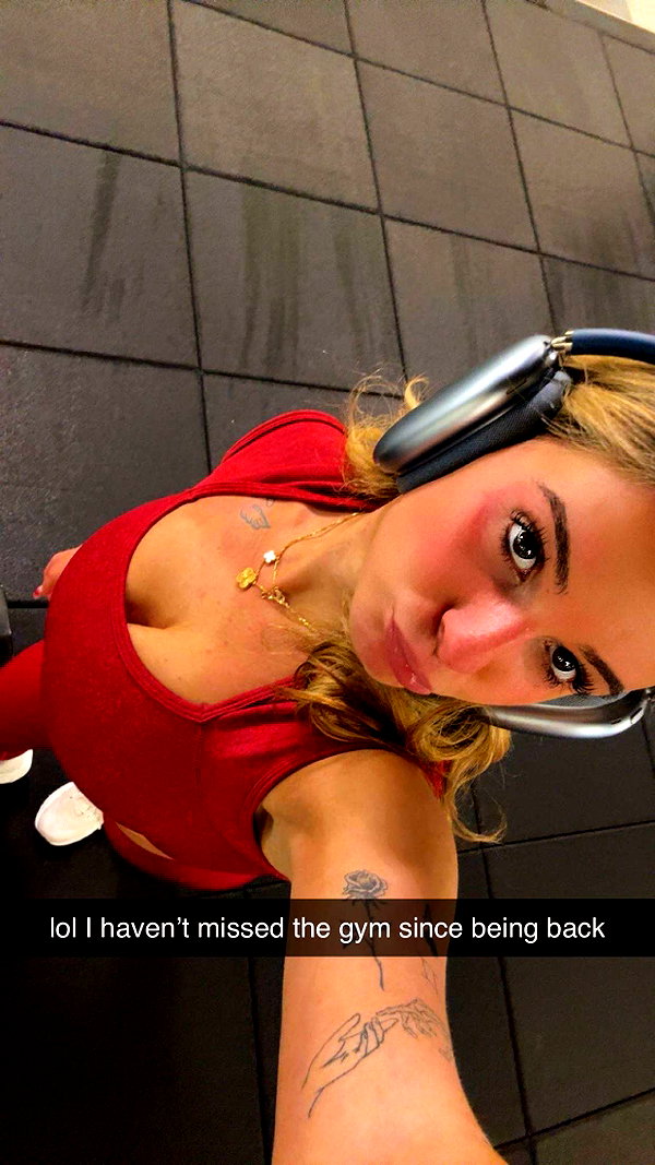 kaitlyn_krems snapchat image archive image