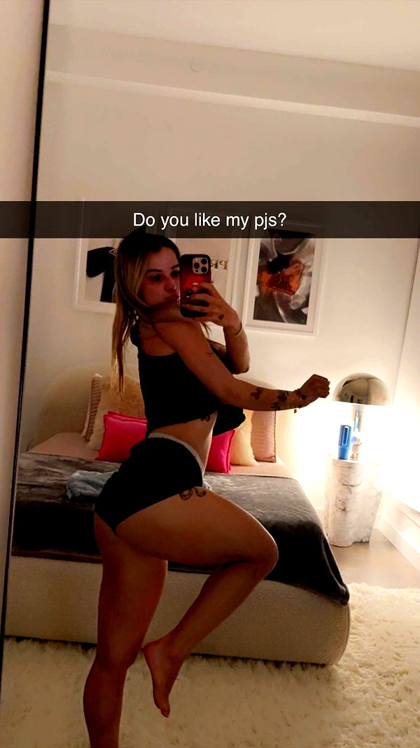 kaitlyn_krems snapchat image archive image