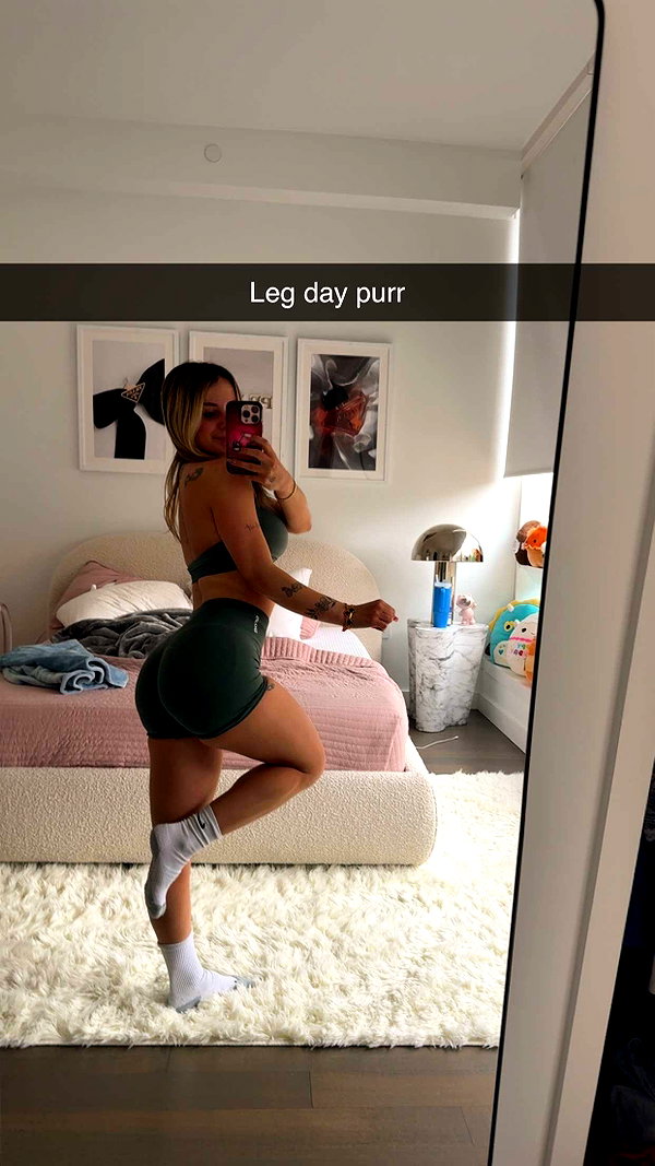 kaitlyn_krems snapchat image archive image