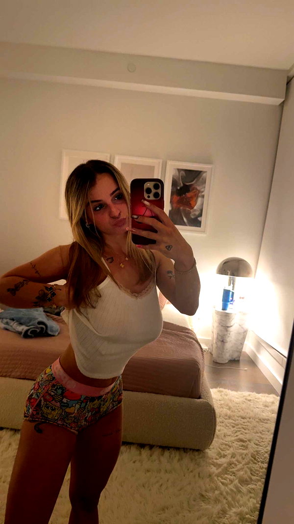 kaitlyn_krems snapchat image archive image