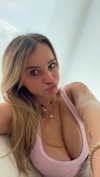 kaitlyn_krems Altpins Profile Picture