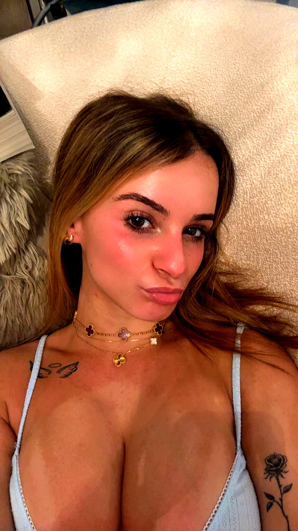 kaitlyn_krems snapchat image archive image