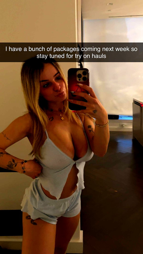 kaitlyn_krems snapchat image archive image