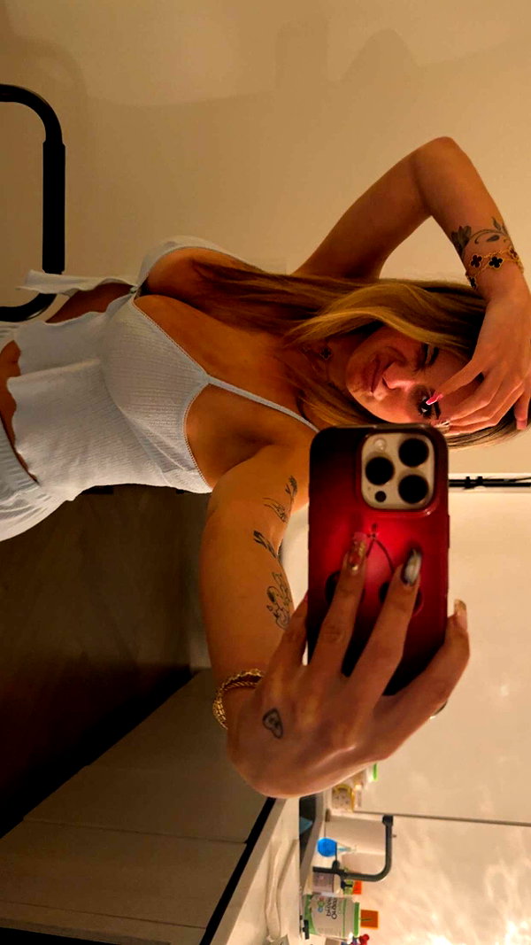 kaitlyn_krems snapchat image archive image