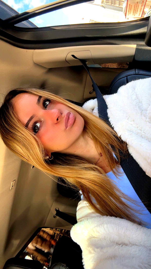 kaitlyn_krems snapchat image archive image