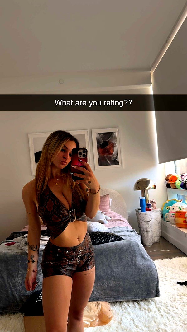kaitlyn_krems snapchat image archive image