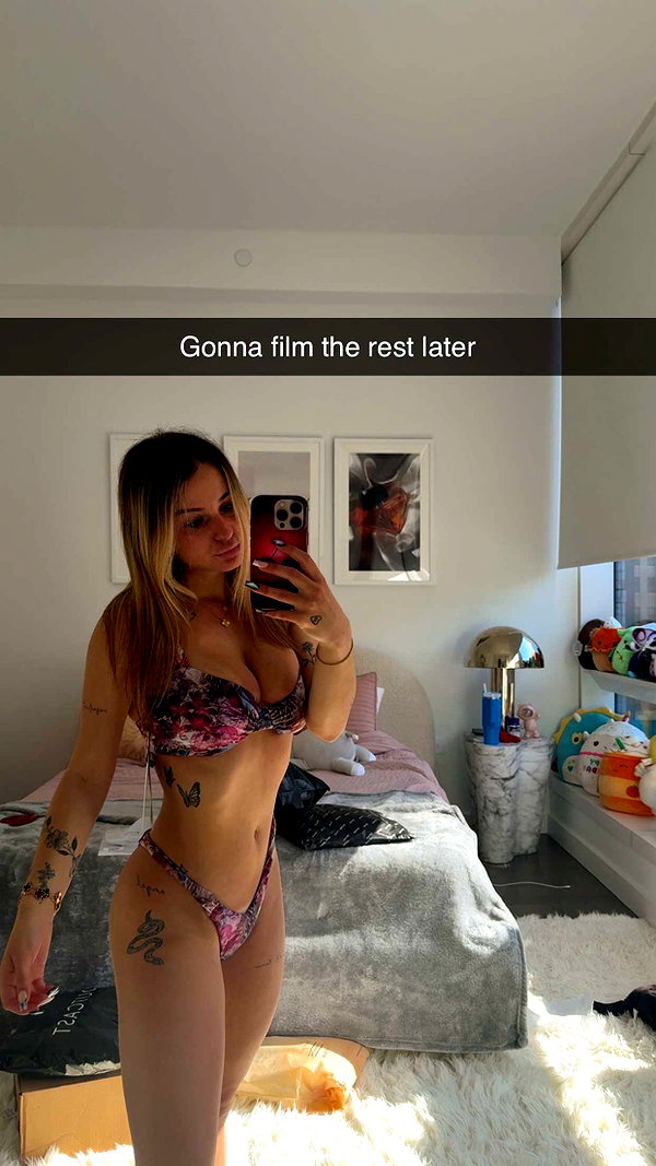 kaitlyn_krems snapchat image archive image