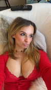 kaitlyn_krems Altpins Profile Picture