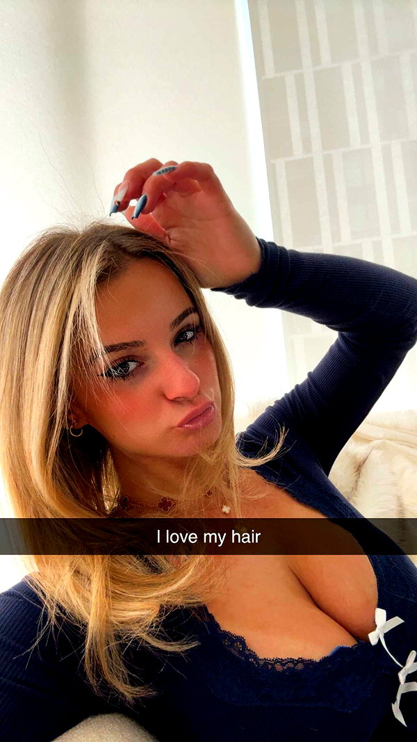 kaitlyn_krems snapchat image archive image