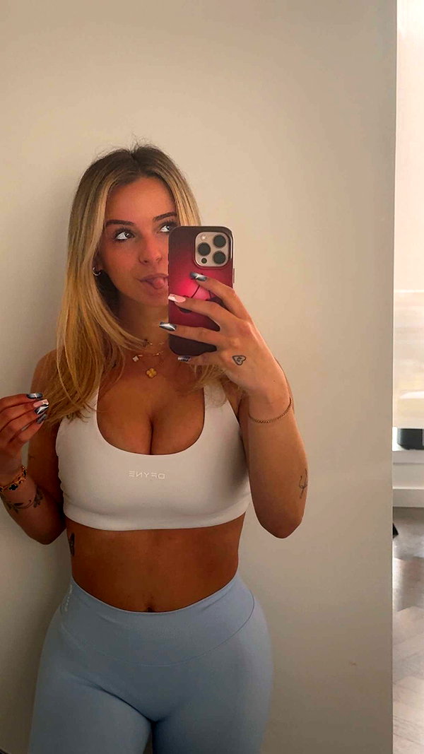 kaitlyn_krems snapchat image archive image
