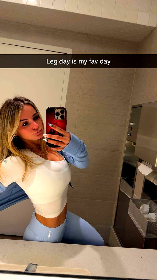 kaitlyn_krems snapchat image archive image