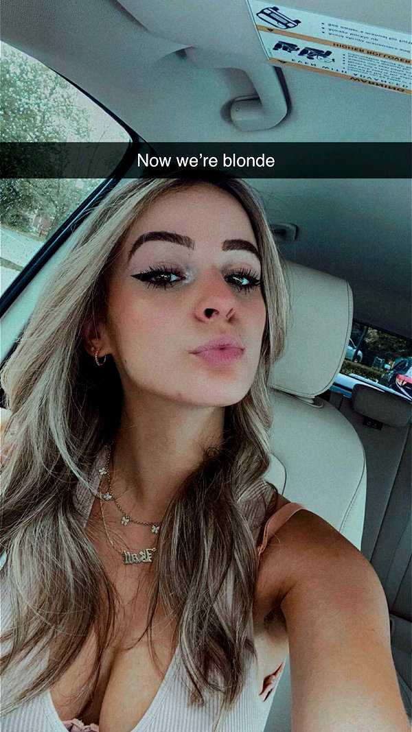 kaitlyn_krems snapchat image archive image