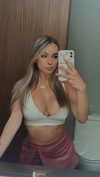 kaitlyn_krems Altpins Profile Picture