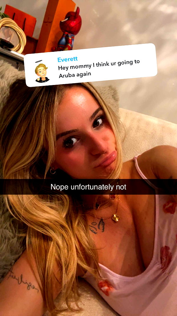 kaitlyn_krems snapchat image archive image