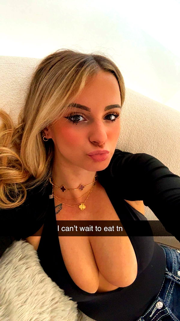 kaitlyn_krems snapchat image archive image