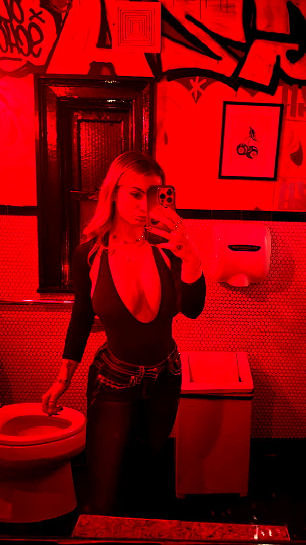 kaitlyn_krems snapchat image archive image