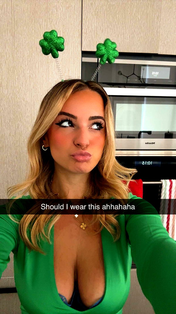 kaitlyn_krems snapchat image archive image