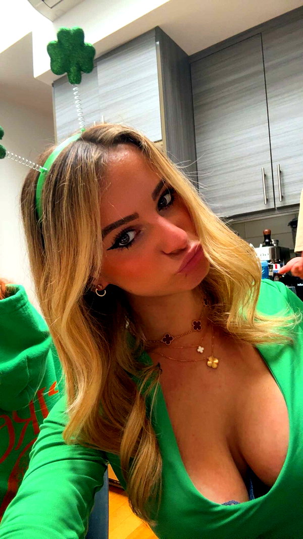 kaitlyn_krems snapchat image archive image