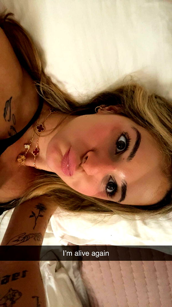 kaitlyn_krems snapchat image archive image