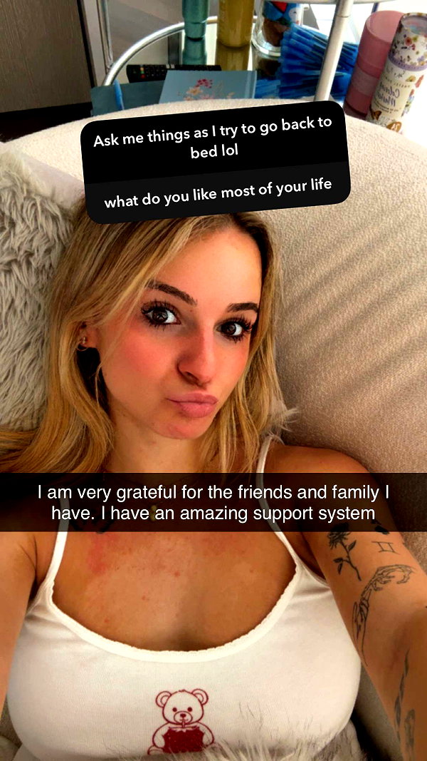 kaitlyn_krems snapchat image archive image