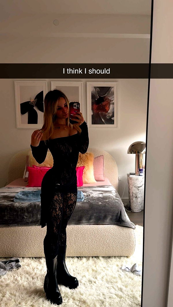 kaitlyn_krems snapchat image archive image