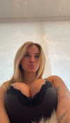 kaitlyn_krems Altpins Profile Picture