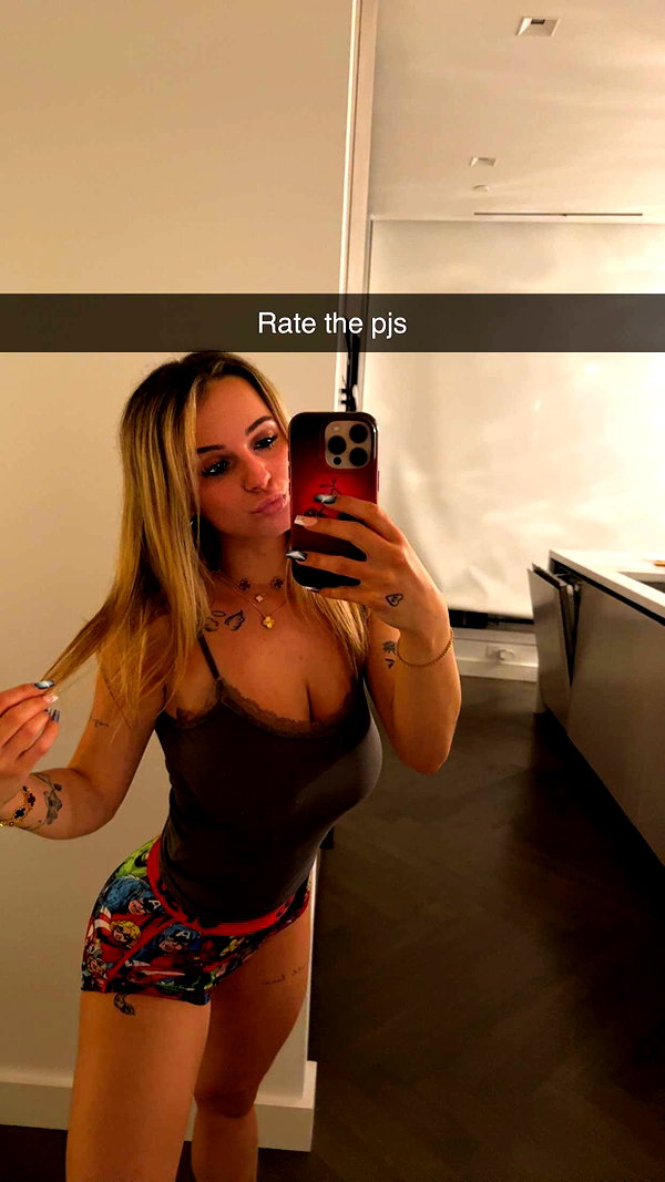 kaitlyn_krems snapchat image archive image
