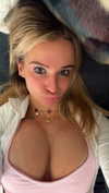 kaitlyn_krems Altpins Profile Picture