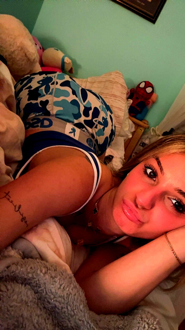 kaitlyn_krems snapchat image archive image