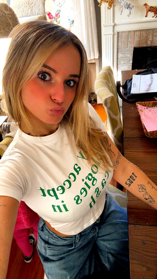 kaitlyn_krems snapchat image archive image