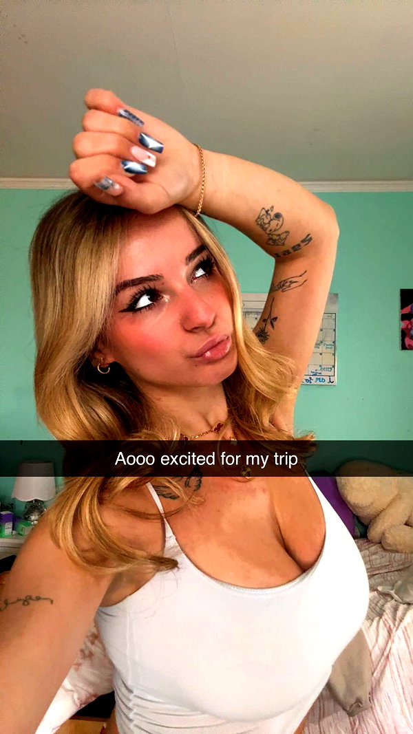kaitlyn_krems snapchat image archive image