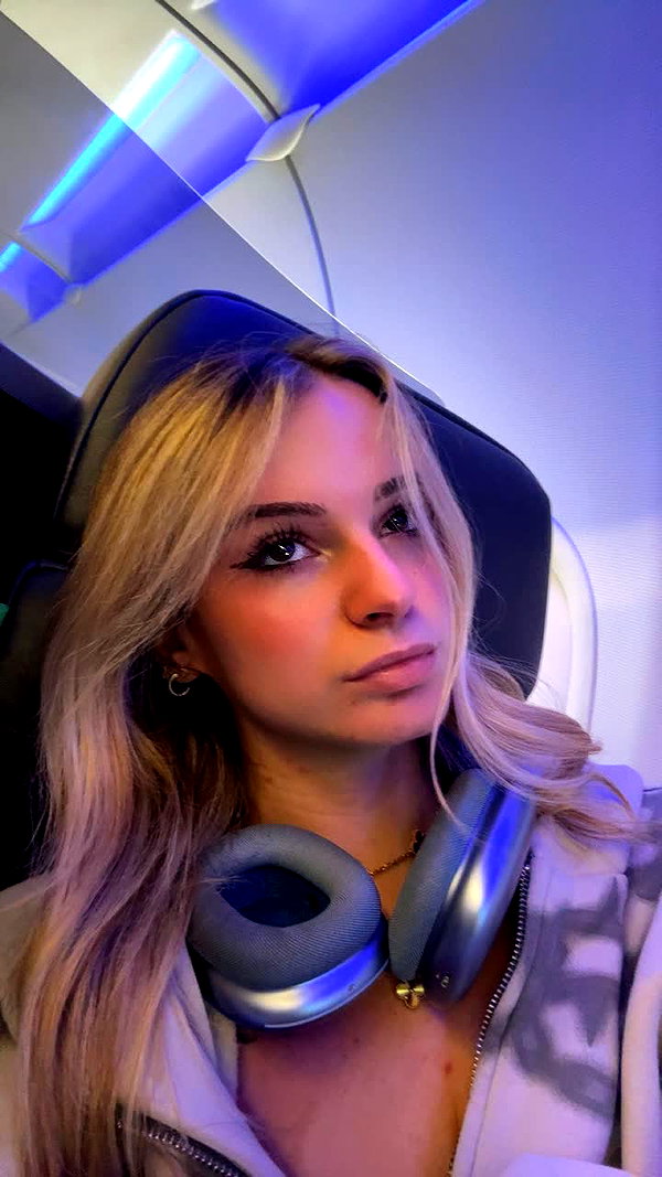 kaitlyn_krems snapchat image archive image
