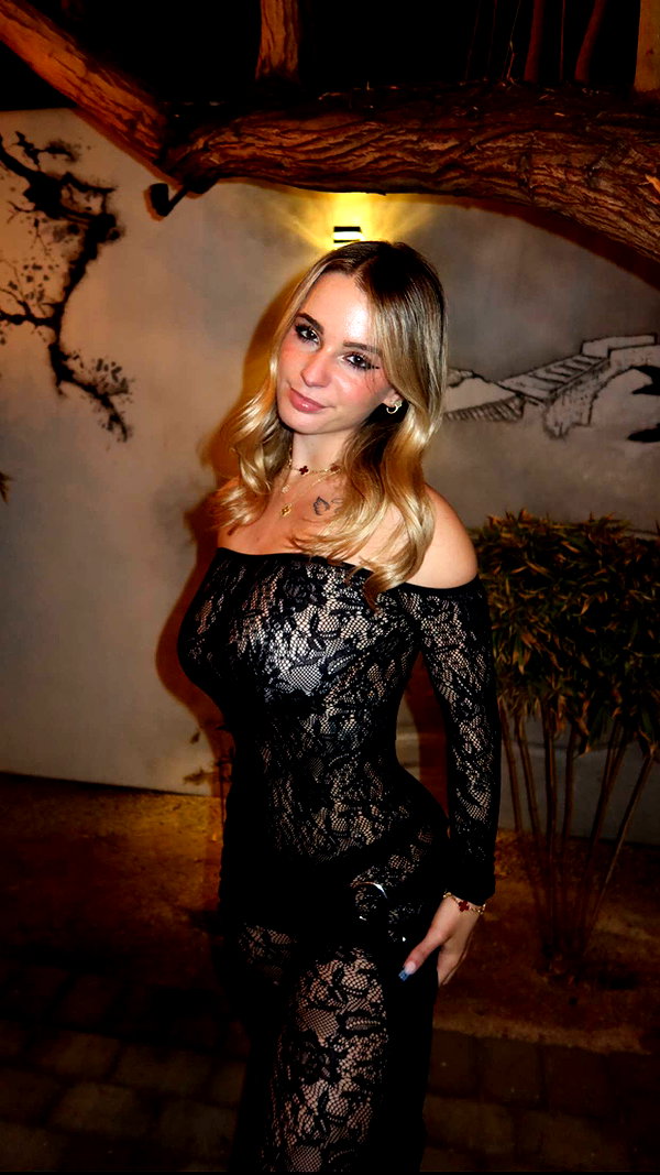 kaitlyn_krems snapchat image archive image