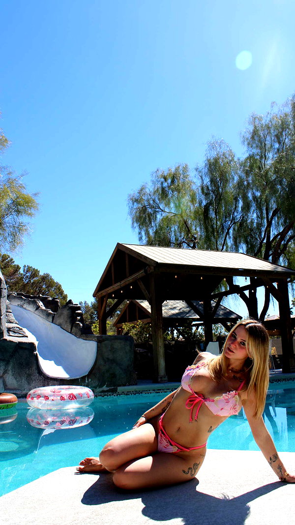 kaitlyn_krems snapchat image archive image