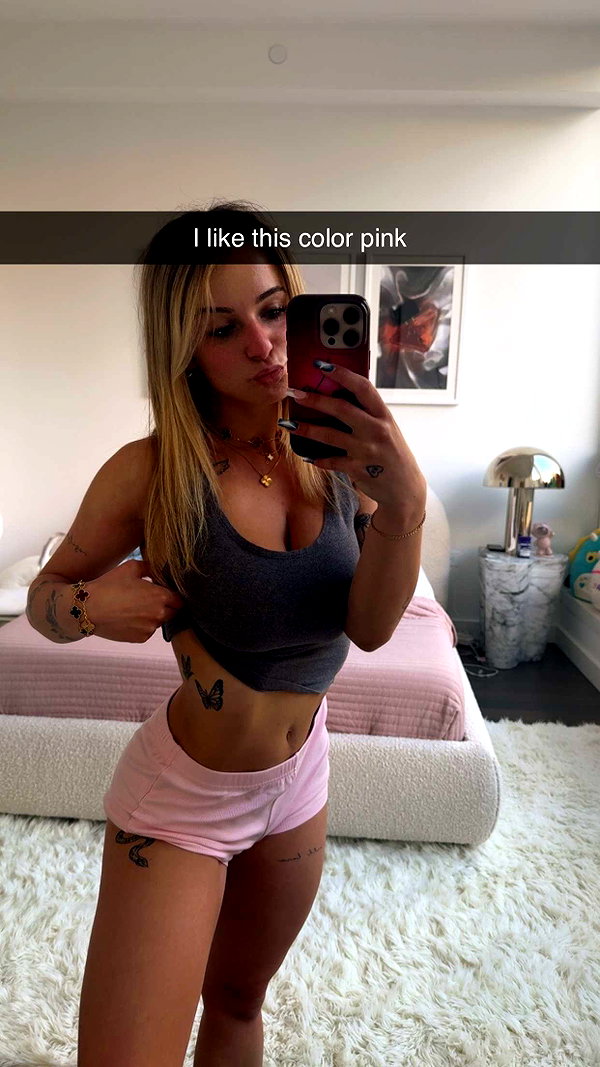 kaitlyn_krems snapchat image archive image