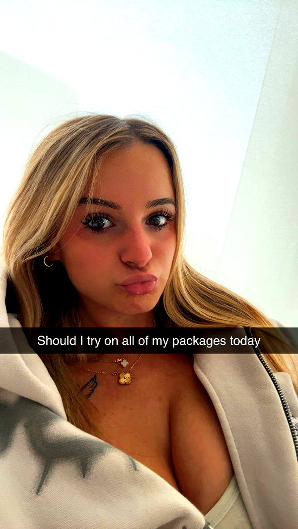 kaitlyn_krems snapchat image archive image