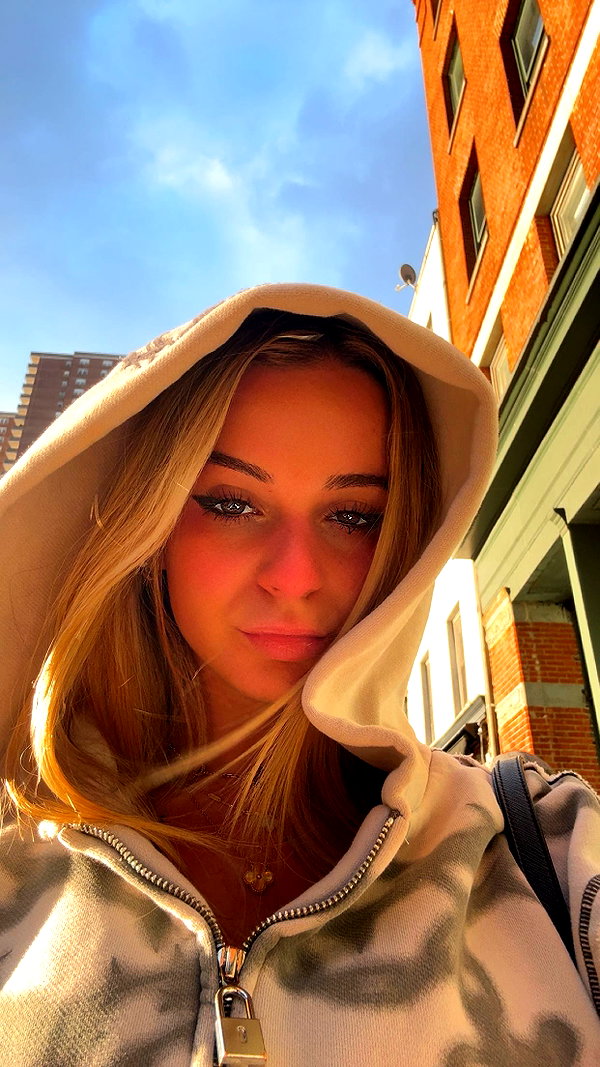 kaitlyn_krems snapchat image archive image