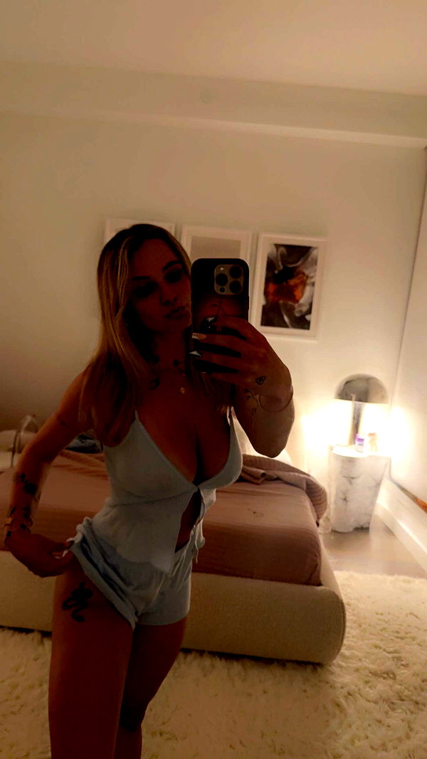 kaitlyn_krems snapchat image archive image